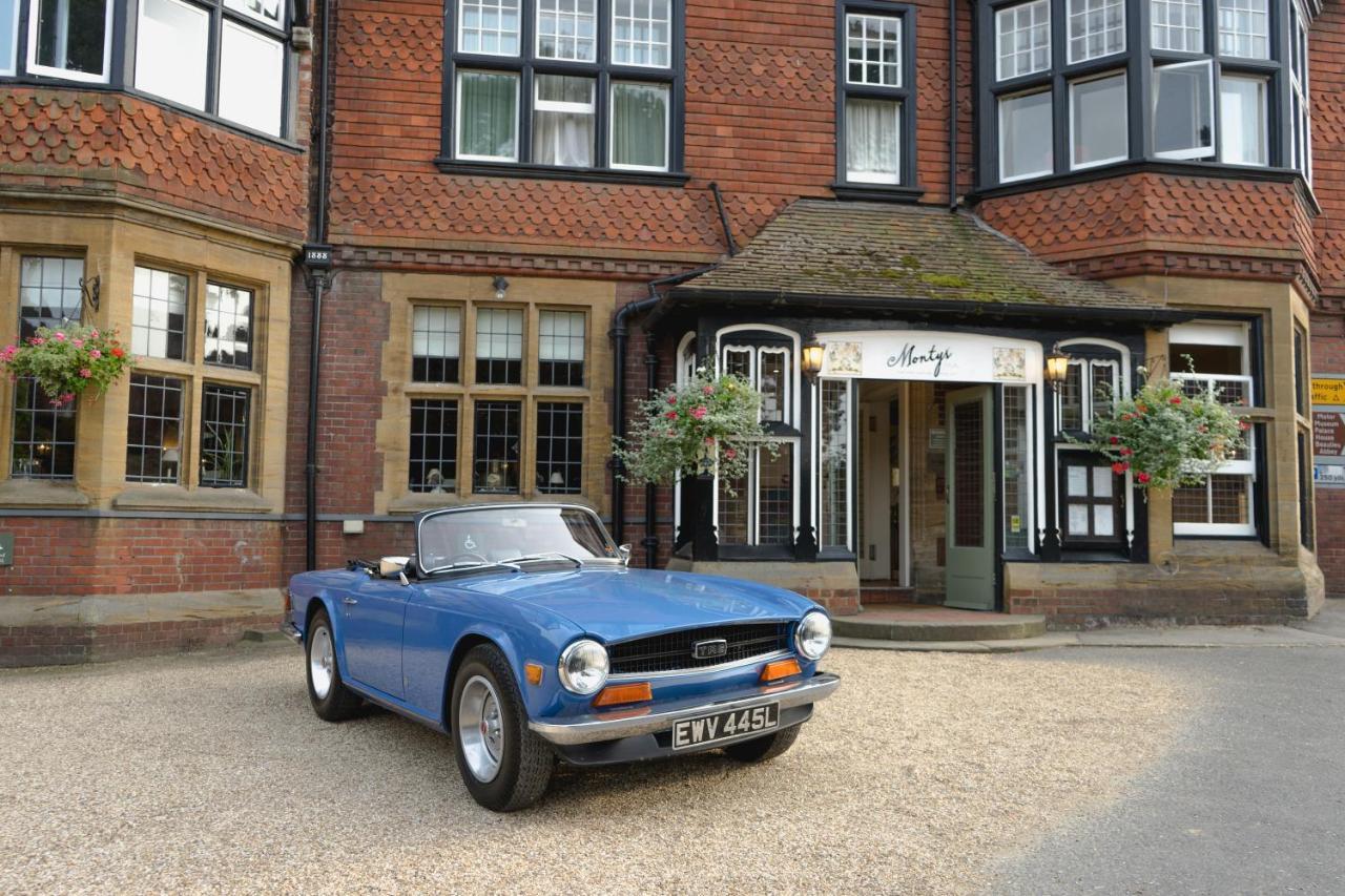 Hotel The Montagu Arms Beaulieu Exterior foto
